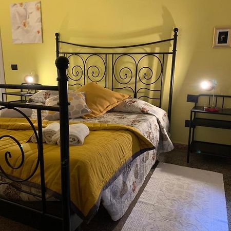 Casa Ivo Apartment Genoa Bagian luar foto